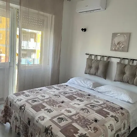 Piccola Flo Rooms Cagliari Exterior photo